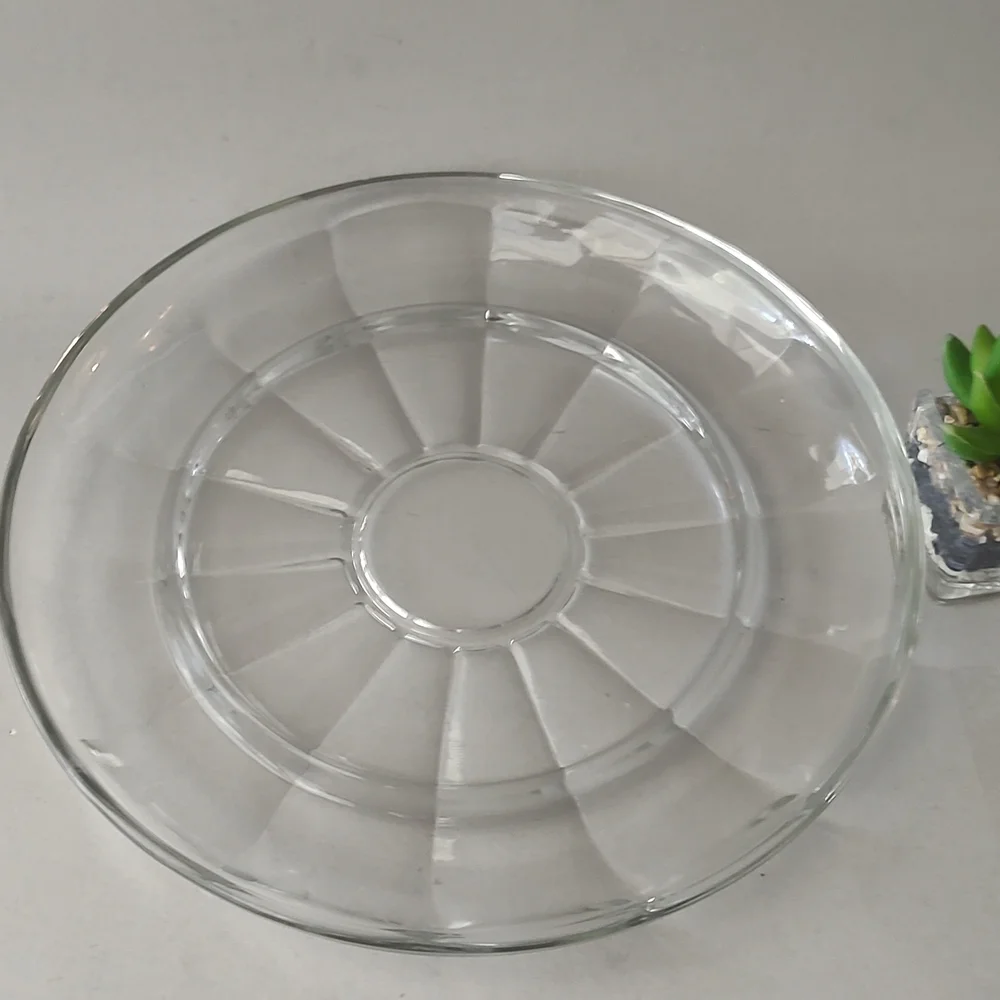 Clear Paneled Glass Cheese Dome W/11” Plate To Hold Crackers